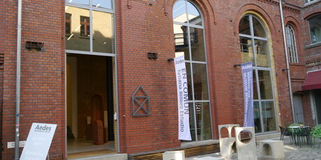 Aedes Galerie Hofansicht