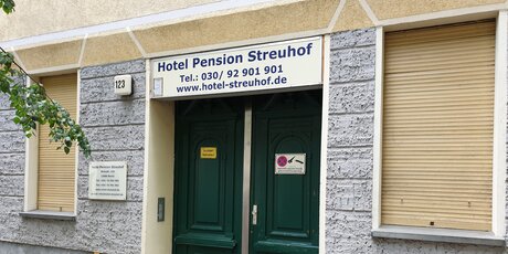 Vorderfront Hotel Pension Streuhof