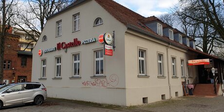 Ansicht Straße / Il Castello