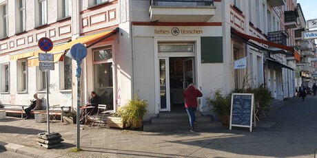 Ansicht Straße / Liebes Bisschen