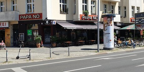 Ansicht Straße / Papa No