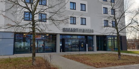 Ansicht Straße / SMARTments business