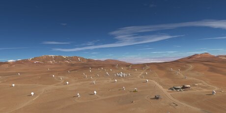 66 Radio-antennen in 5.000 Metern Höhe auf der Hochebene von Chajnantor im Norden Chiles.