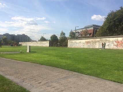 Außenanlage Gedenkstätte Berliner Mauer