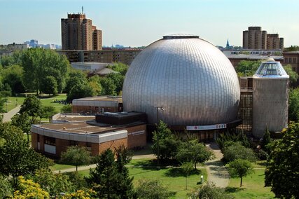 Ansicht Straße / Zeiss-Großplanetarium