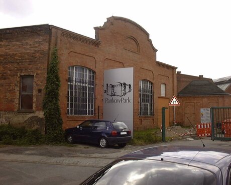 Berlin, Wilhelmsruh, Bergmann-Borsig unmittelbar nördlich der Hertzstraße - Das Symbol des „PankowPark“