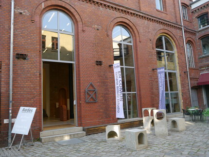 Aedes Galerie Hofansicht