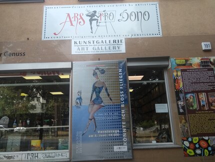 Kunstgalerie Ars Pro Dono Schaufenster