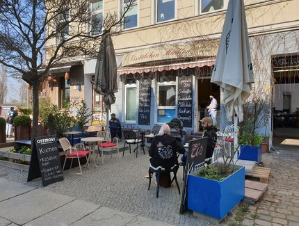 Ansicht Straße / Eisstübchen Madlen