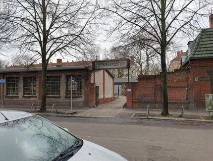 Ansicht Straße / Kühlspot Social Club