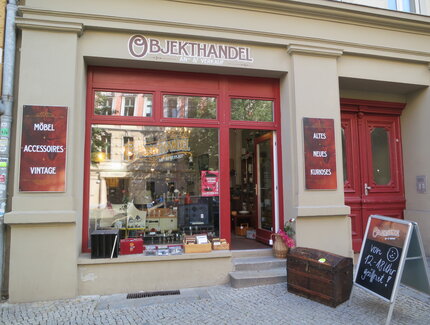 Außenansicht Second Hand Laden Objekthandel