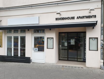 Ansicht Straße / Schoenhouse Apartments