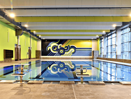 Schwimmhalle Buch