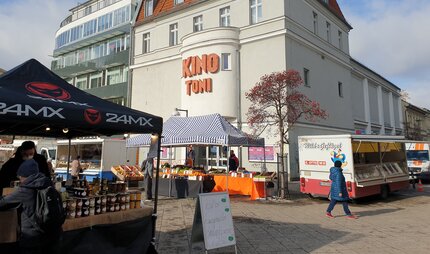 Ansicht Straße / Frischemarkt am Antonplatz