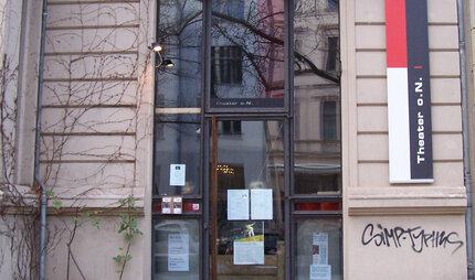Eingang Theater o.N.